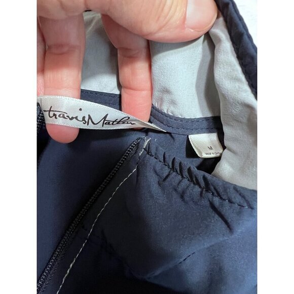 Travis Mathew’s golf navy & grey striped full zip jacket mens size medium - Picture 5 of 7